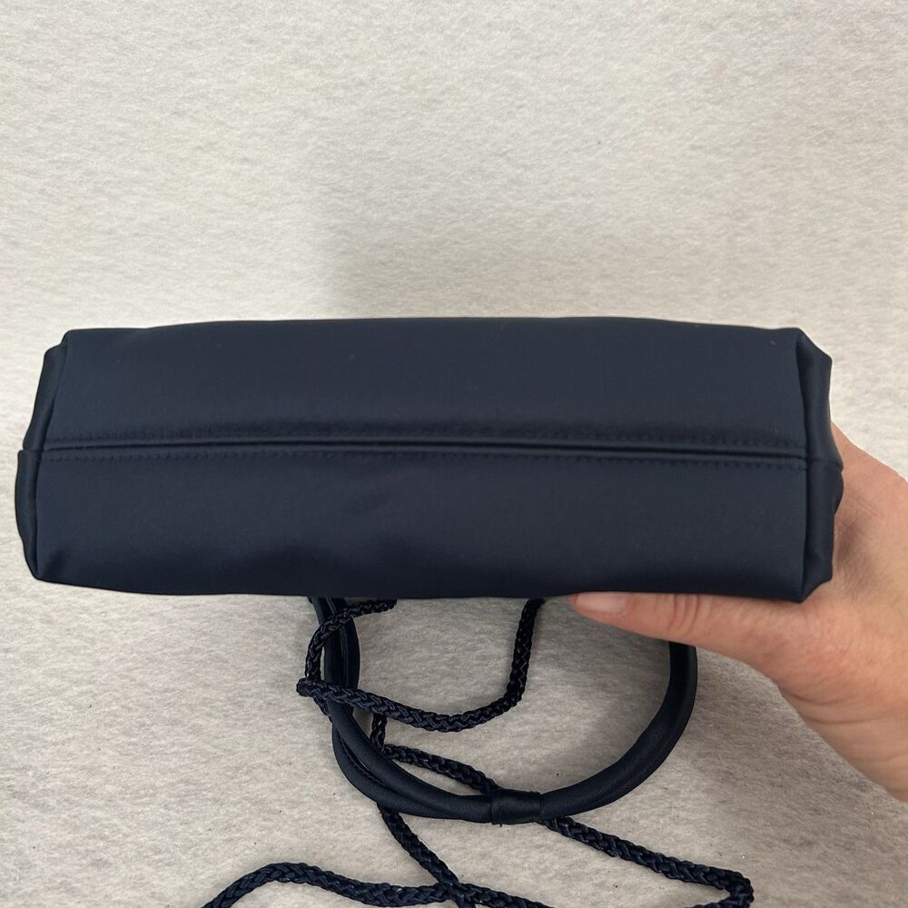 Valerie Stevens Black Crossbody Bag - Picture 8 of 10